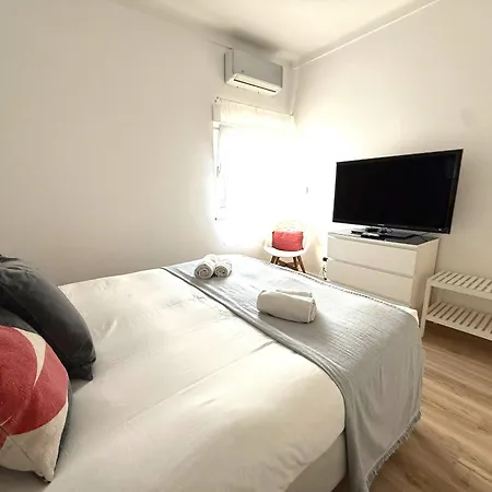 Feel Center 2bd Apartman *
