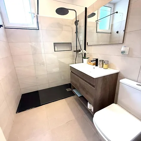 Feel Center 2bd * كاسكايس