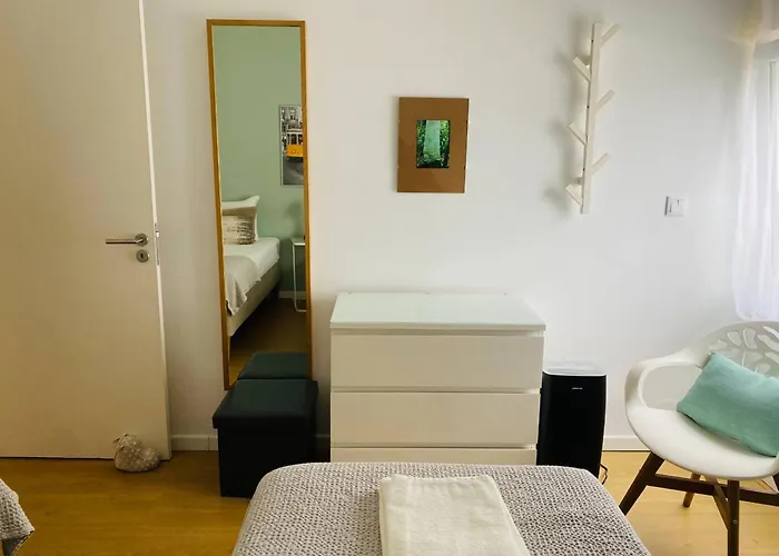 Feel Center 2bd شقة